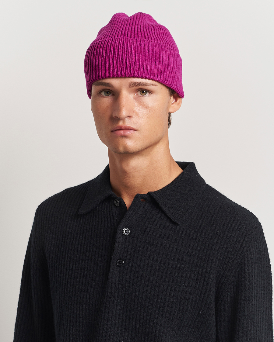 Mies | Colorful Standard Merino Wool Beanie Magenta Blaze | Colorful Standard | Merino Wool Beanie Magenta Blaze