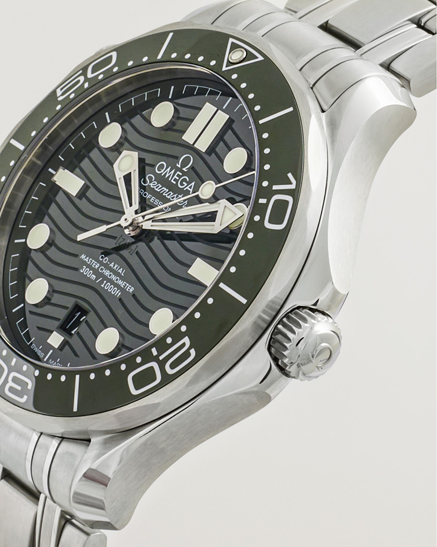 Mies | Omega Pre-Owned Seamaster Diver 300M Green | Omega Pre-Owned | Seamaster Diver 300M Green