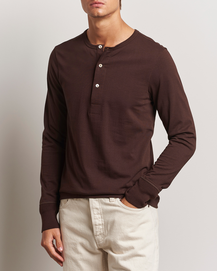 Mies | Puserot | Merz b. Schwanen | Classic Organic Cotton Henley Coffee
