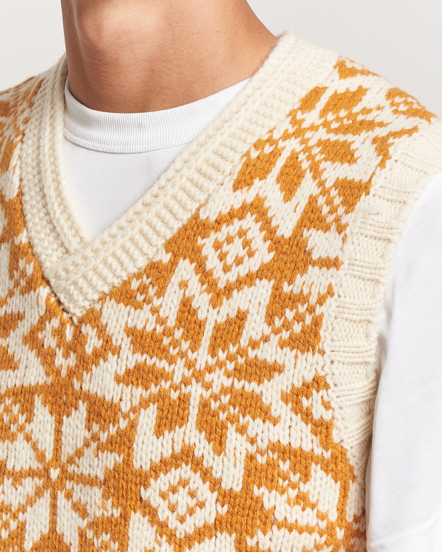 Mies | Puserot | BEAMS PLUS | Snow Pattern Knit Vest Gold