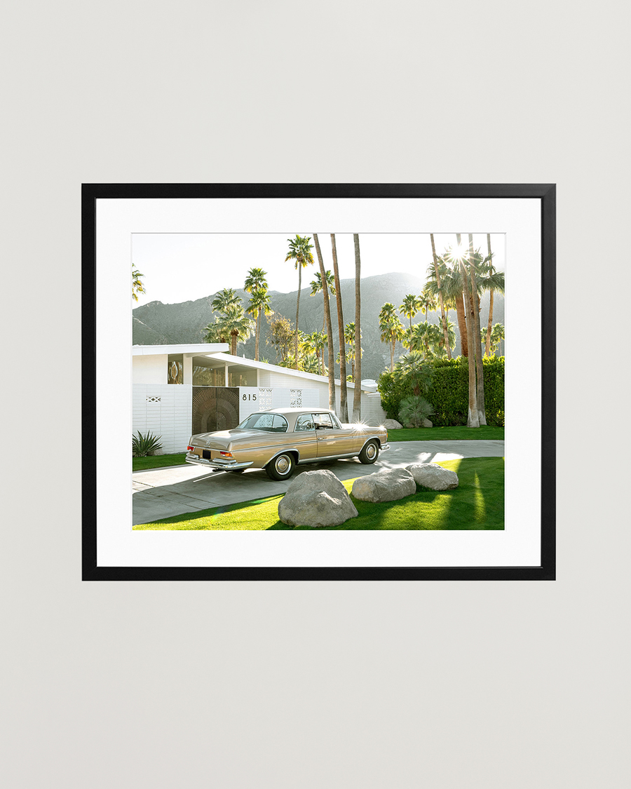 Mies | Taulut | Sonic Editions | Framed Mercedes-Benz in Palm Springs