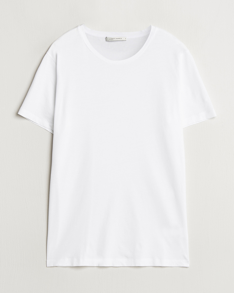 Mies | T-paidat | A Day's March | Lightweight T-Shirt White