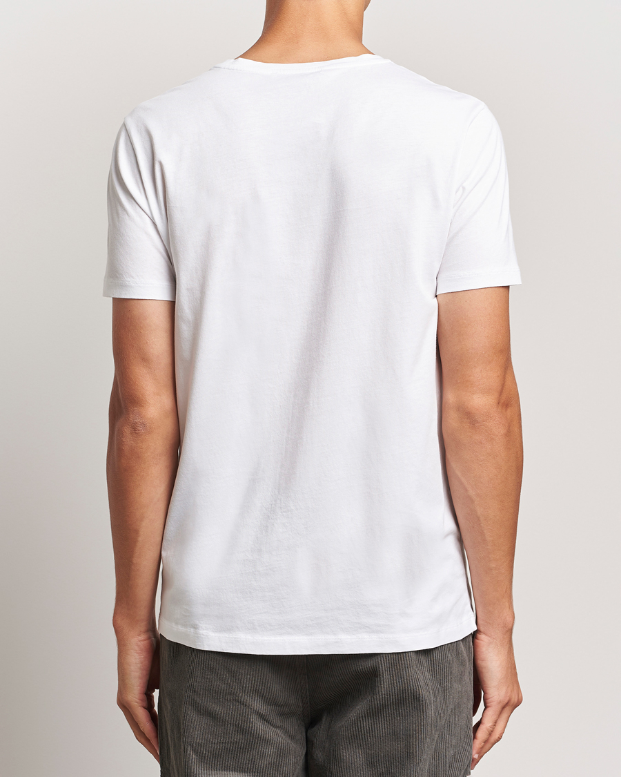 Mies | T-paidat | A Day's March | Lightweight T-Shirt White