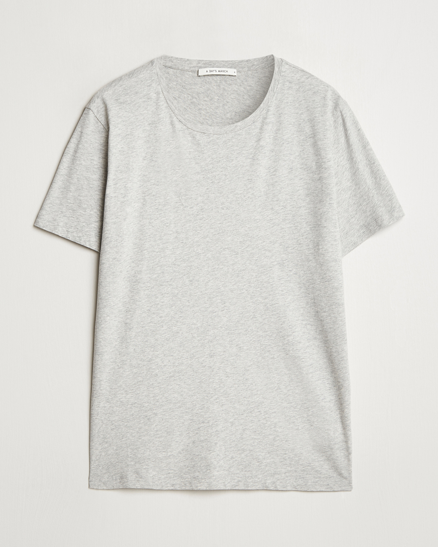 Mies | T-paidat | A Day's March | Lightweight T-Shirt Grey Melange