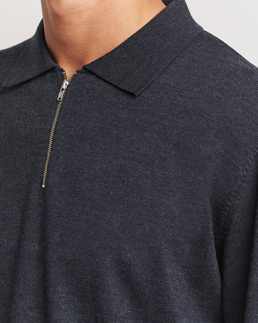Mies | Puserot | A Day's March | Thompson Merino Half-Zip Polo Anthracite