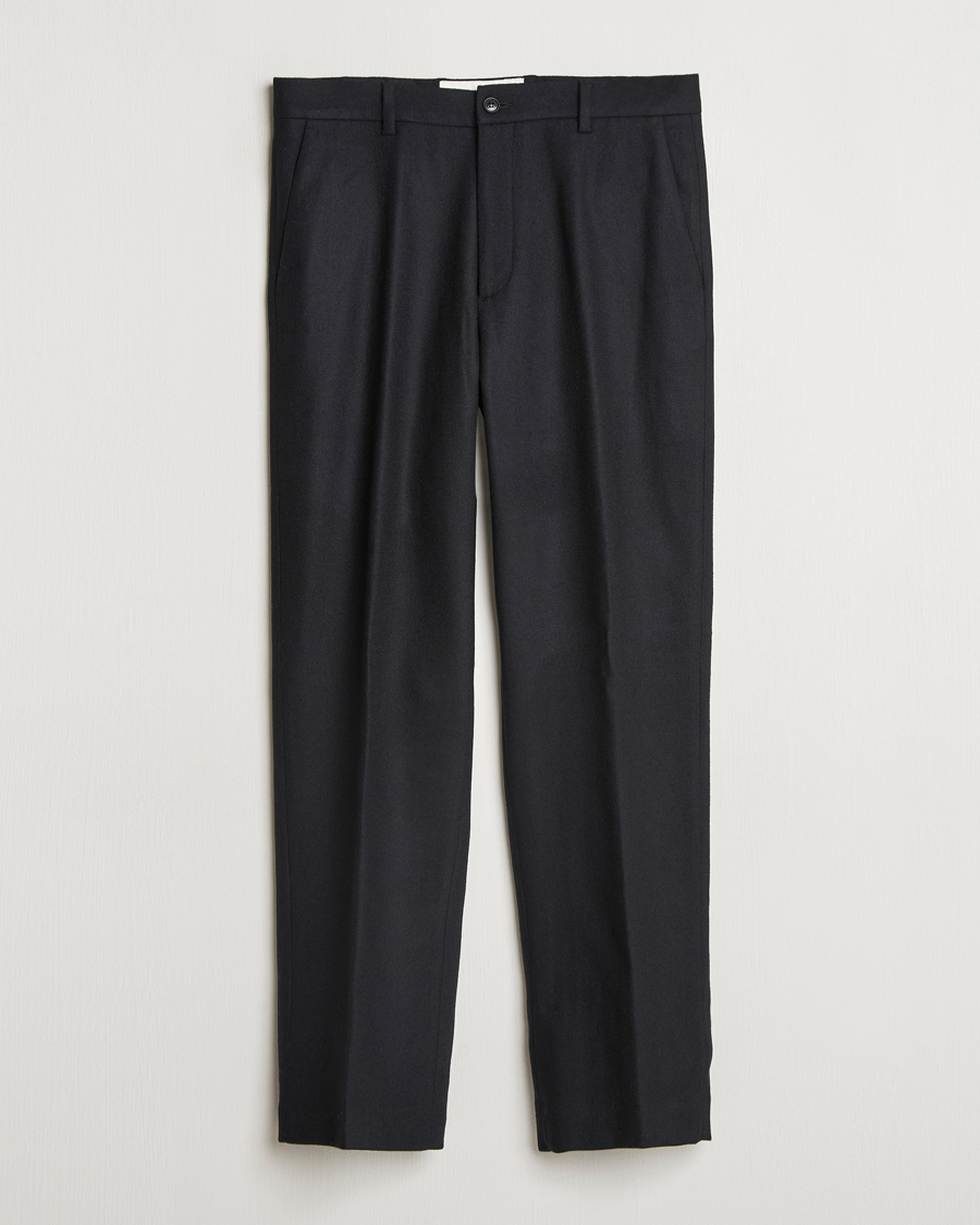Mies | Housut | A Day's March | Gairloch Relaxed Wool Trousers Black