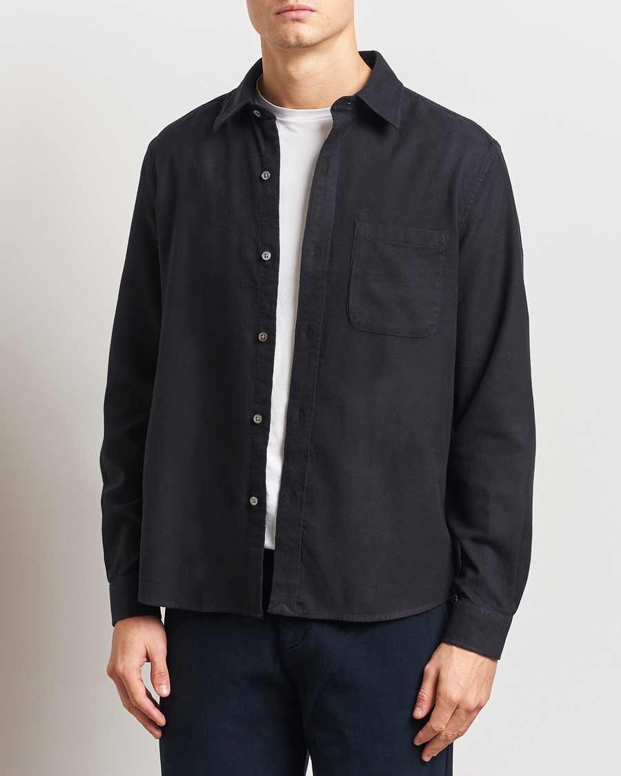 Mies | Kauluspaidat | A Day's March | Newark Flannel Shirt Black