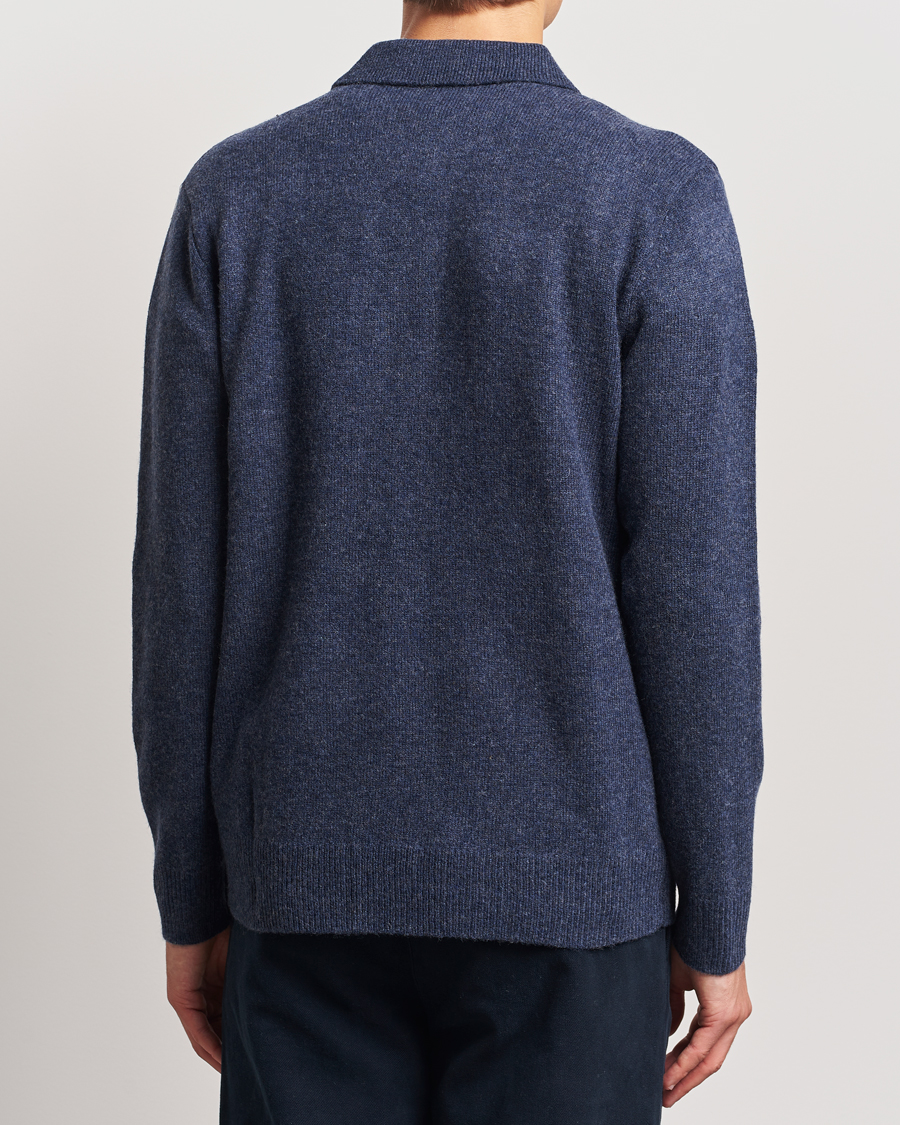 Mies | Puserot | A Day's March | Avoch Lambswool Polo Navy Melange