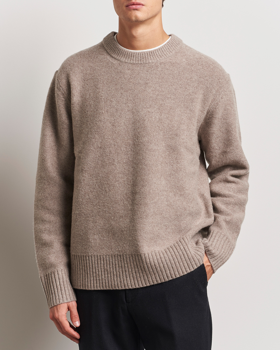 Mies | Puserot | A Day's March | Tietar Boiled Merino Sweater Taupe Melange