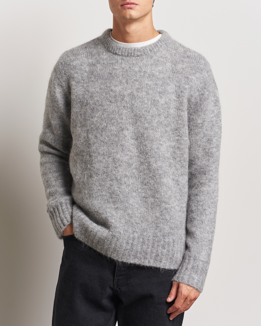 Mies | Puserot | A Day's March | Tietar Mohair Sweater Grey Melange