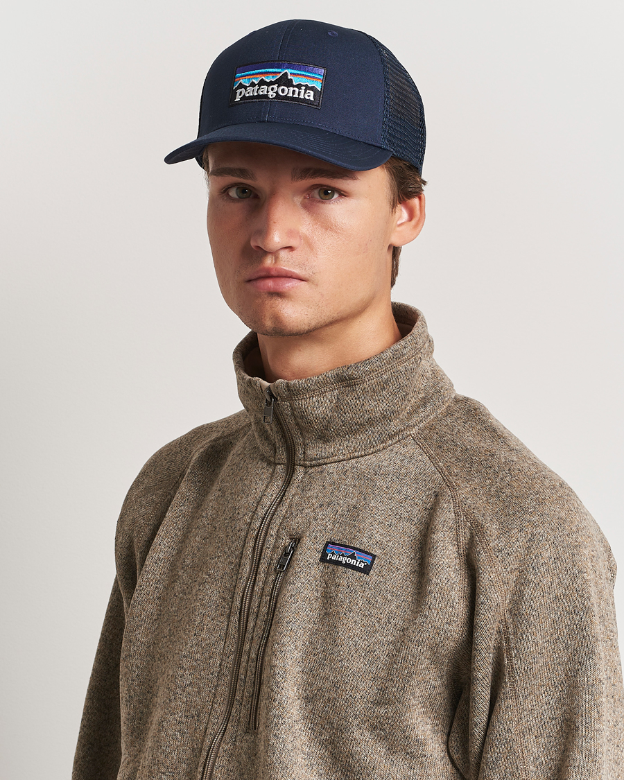 Mies | Päähineet | Patagonia | PatagoniaP-6 Logo Trucker HatNew Navy