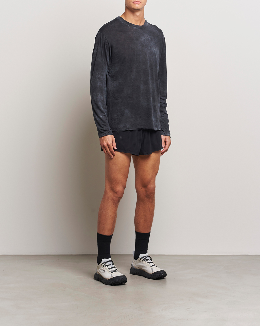 Mies | Shortsit | Satisfy | Space-O 2.5 Distance Shorts Black