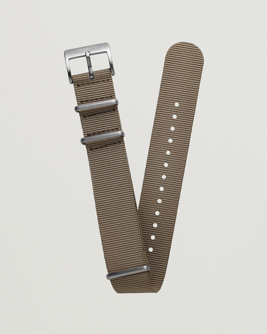 Mies | Kellonrannekkeet | UNIMATIC | Nylon Nato Steel 22m Strap Sand