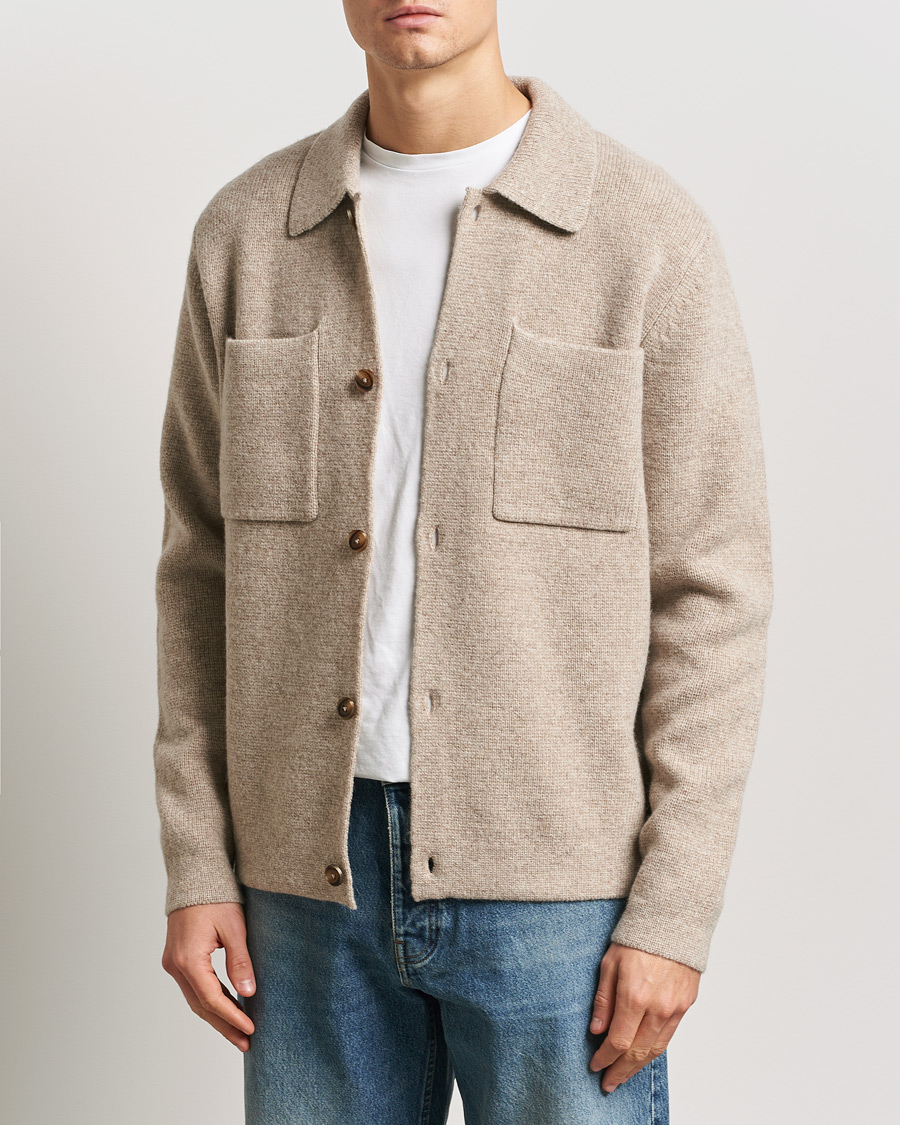 Mies | Kauluspaidat | LES DEUX | Fischer Milano Knitted Overshirt Sand Melange