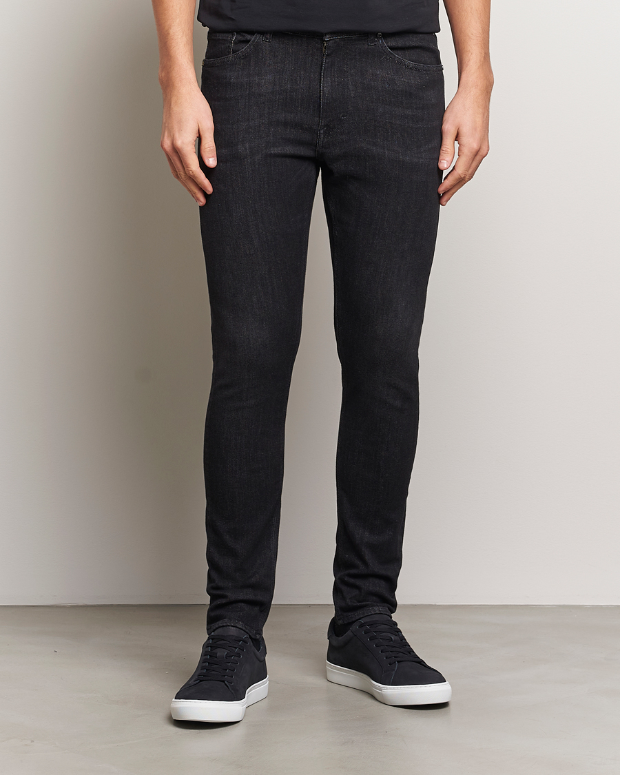 Mies | Farkut | Tiger of Sweden | Evolve Stretch Cotton Jeans Washed Black