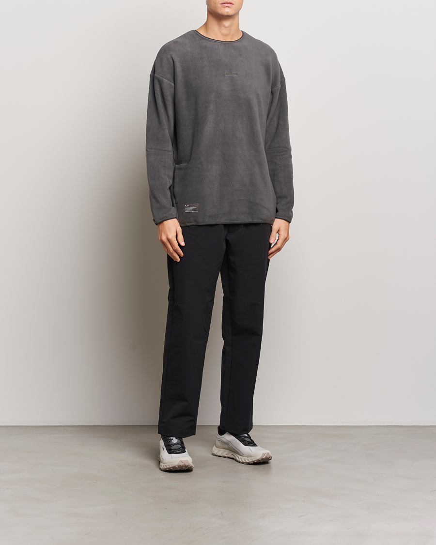 Mies | Puserot | Oakley | FGL Micro Fleece Crew Phantom