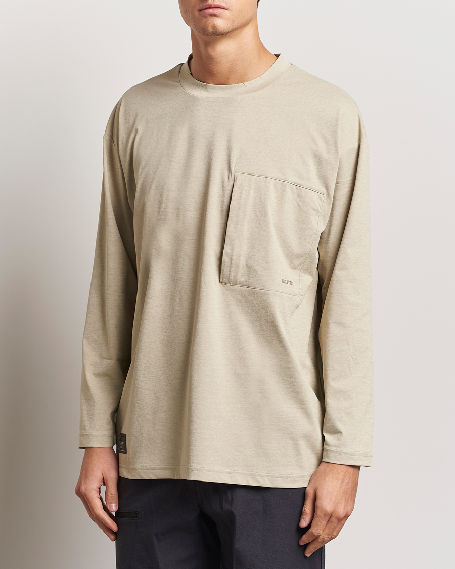 Mies | T-paidat | Oakley | FGL Scratch Long Sleeve T-Shirt Desert Sand