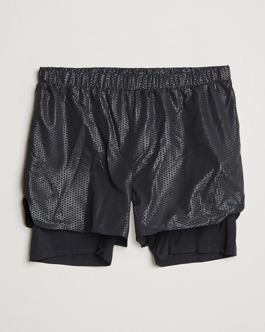 Mies | Shortsit | Oakley | Pursuit Pro 6' 2in1 Shorts Blackout