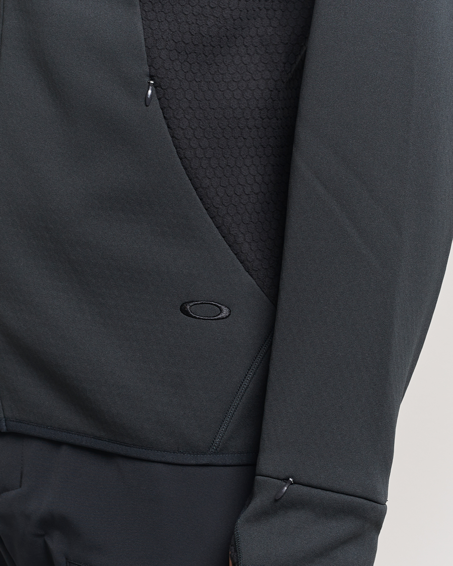 Mies | Puserot | Oakley | Drift Tech Fleece Hood Blackout