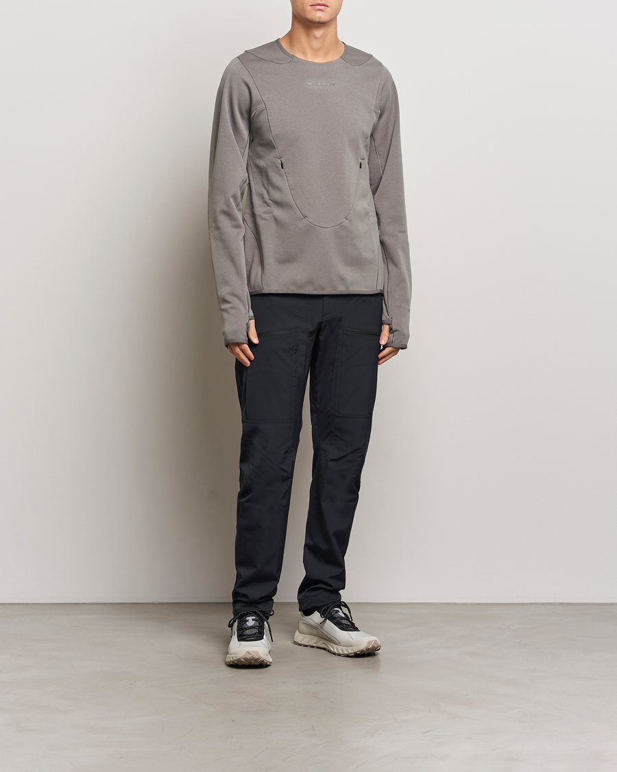 Mies | Puserot | Oakley | Latitude Flex Tech Fleece Granite Grey