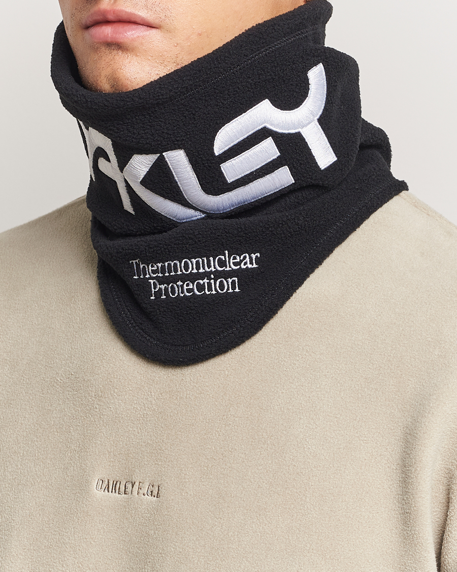 Mies | Oakley TNP Neck Gaiter Blackout | Oakley | TNP Neck Gaiter Blackout