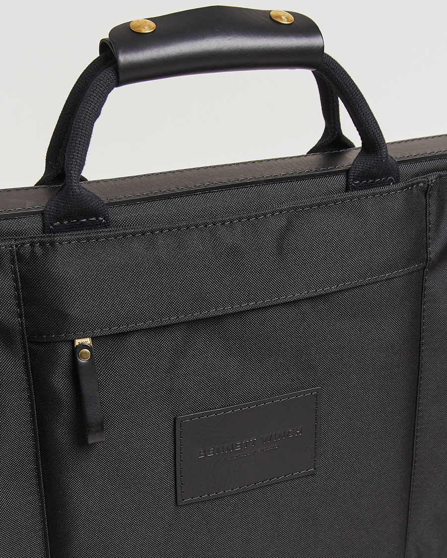 Mies | Bennett Winch Nylon Trifold Suit Carrier Black | Bennett Winch | Nylon Trifold Suit Carrier Black