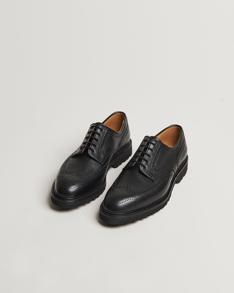 Mies | Crockett & Jones Pembroke Milled Grain Vibram Vi-Lite Black | Crockett & Jones | Pembroke Milled Grain Vibram Vi-Lite Black