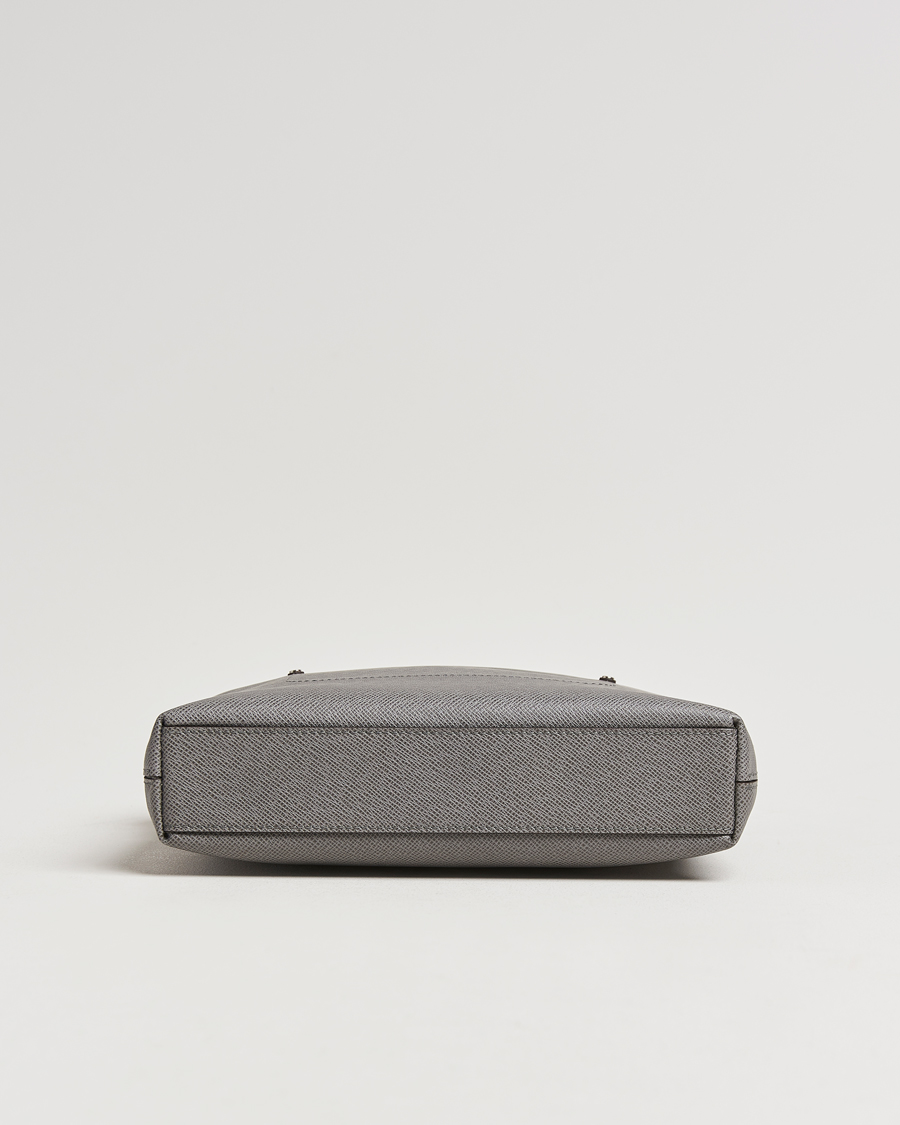 Mies | Louis Vuitton Pre-Owned Gray Taiga PM Messenger Bag Grigori | Louis Vuitton Pre-Owned | Gray Taiga PM Messenger Bag Grigori