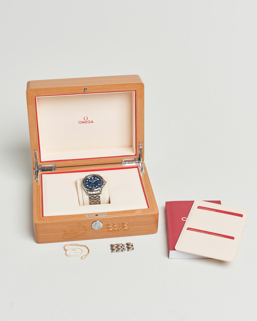 Mies | Omega Pre-Owned Seamaster SMP 300M Silver | Omega Pre-Owned | Seamaster SMP 300M Silver