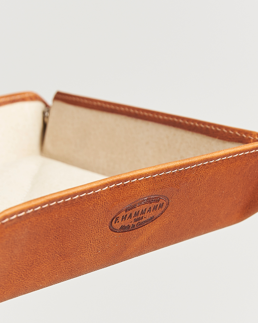 Mies | Kotiin | F. Hammann | Folding Tray Alpina Coxorange
