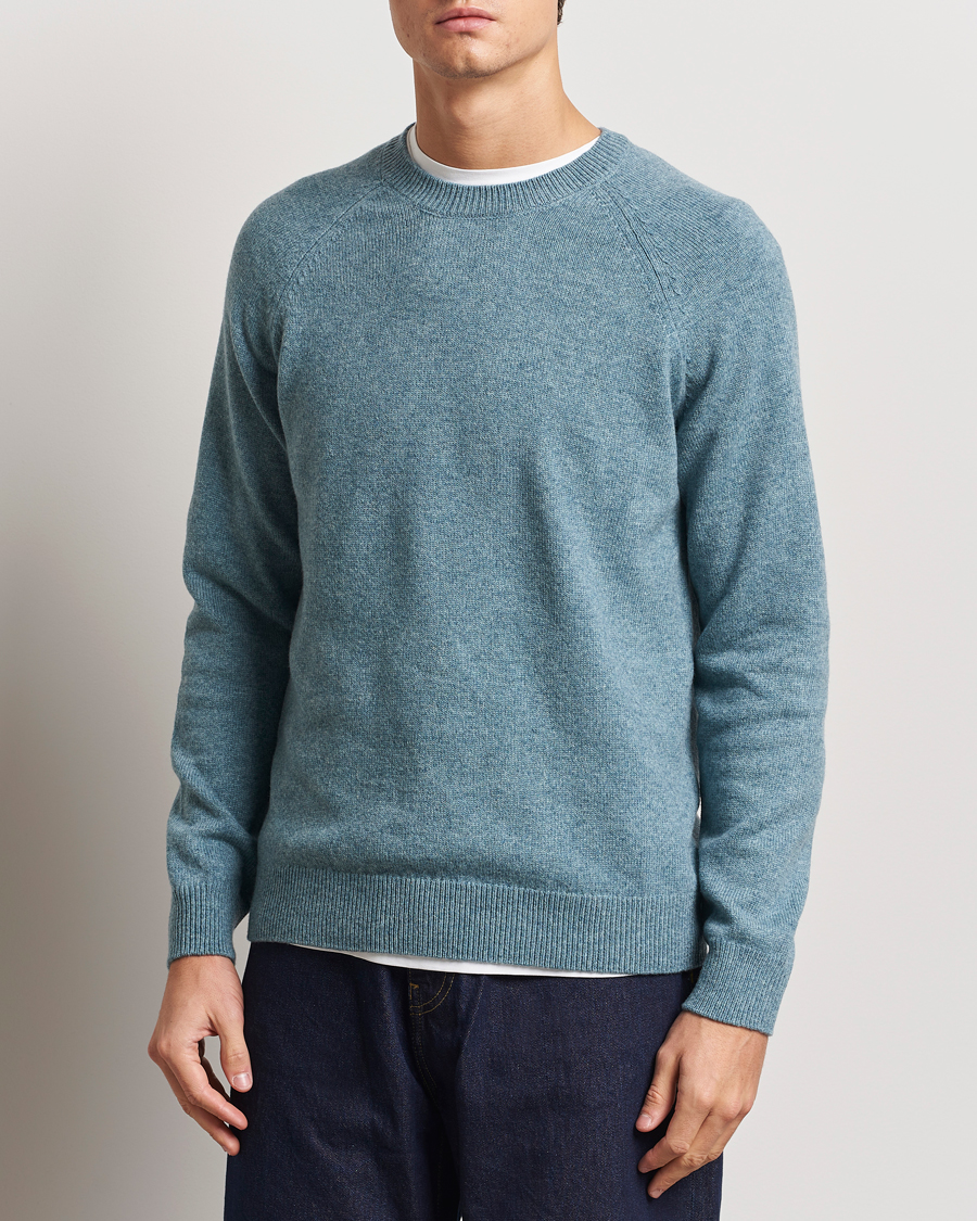 Mies | Puserot | A.P.C. | Pierre Lambswool Sweater Blue Melange