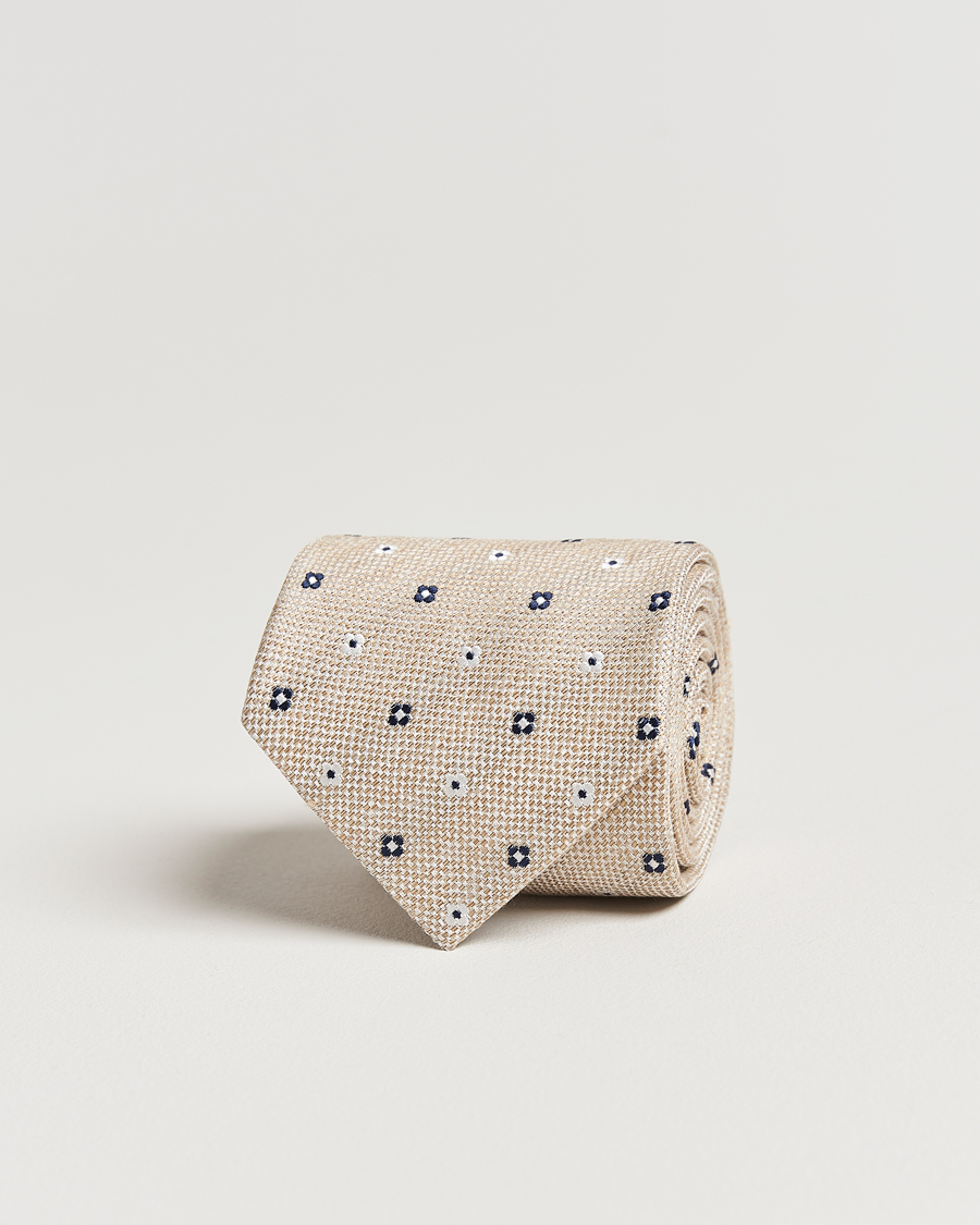 Mies | Amanda Christensen Silk/Linen Printed Flower 8cm Tie Sand | Amanda Christensen | Silk/Linen Printed Flower 8cm Tie Sand