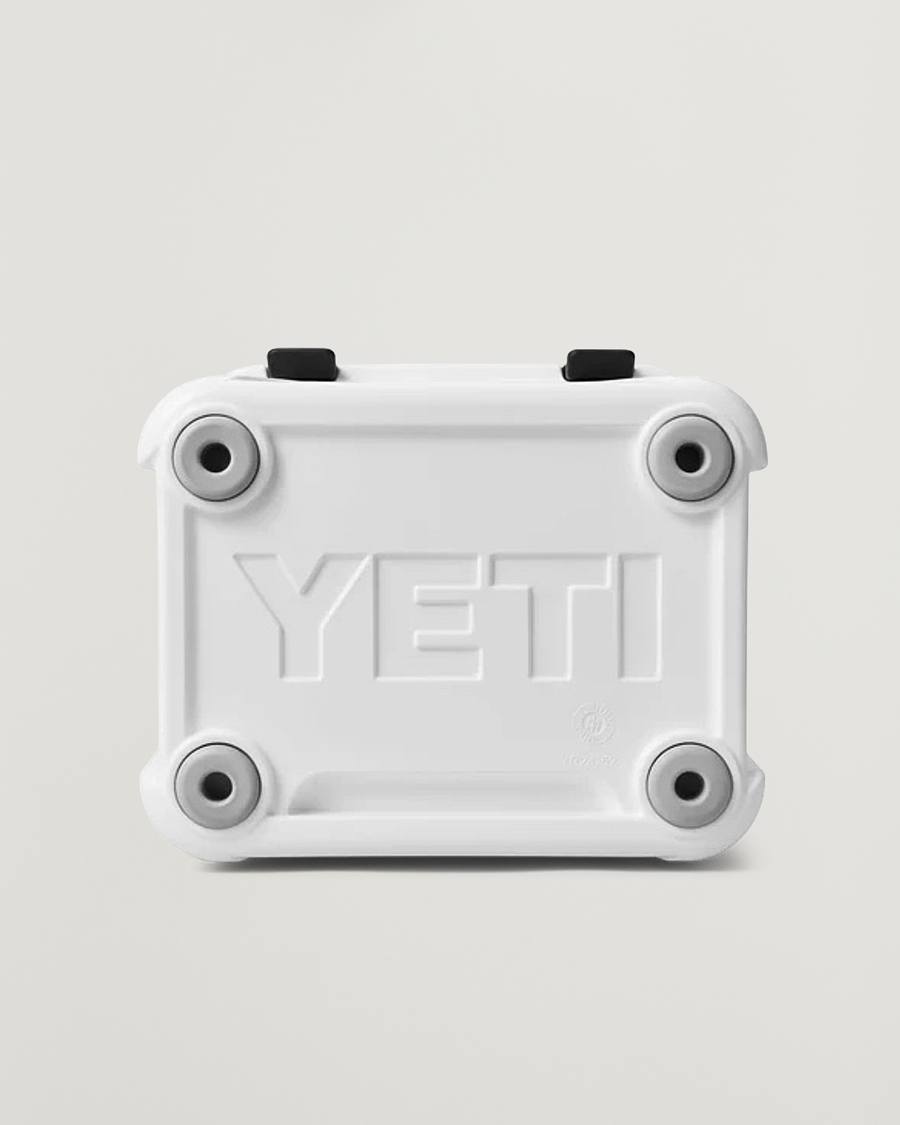 Mies | Outdoor living | YETI | Roadie 24 White