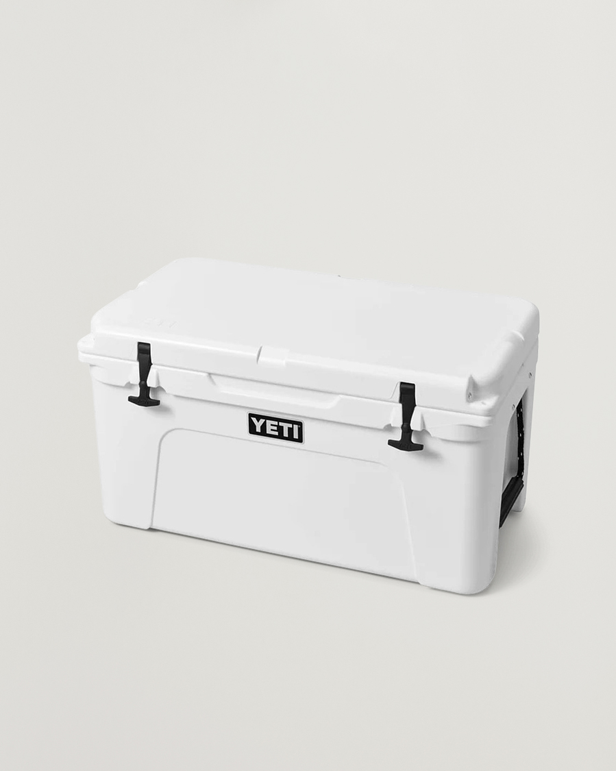 Mies | Outdoor living | YETI | Tundra 65 White
