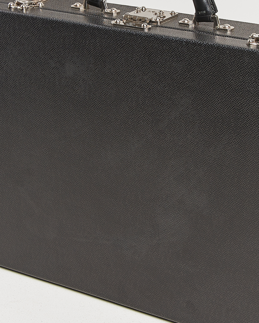 Mies | Louis Vuitton Pre-Owned Diplomat Briefcase | Louis Vuitton Pre-Owned | Diplomat Briefcase