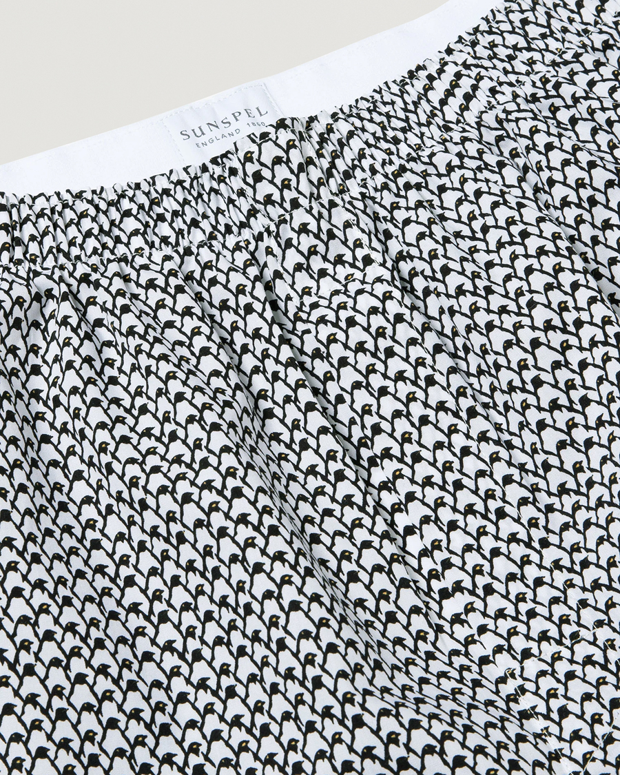 Mies | Alusvaatteet | Sunspel | Printed Woven Cotton Boxer Shorts Penguin