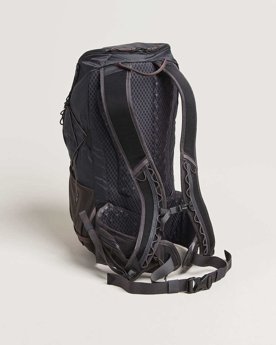 Mies | Laukut | Klättermusen | Gilling Backpack 20L Raven