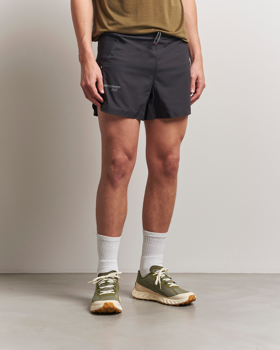 Mies | Shortsit | Klättermusen | Bele Running Shorts Raven