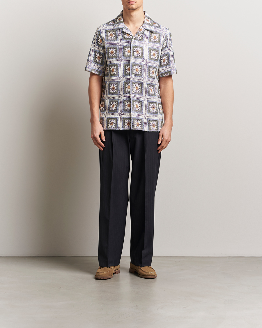 Mies | Kauluspaidat | NN07 | Julio Crochet Flower Short Sleeve Shirt Violette Multi