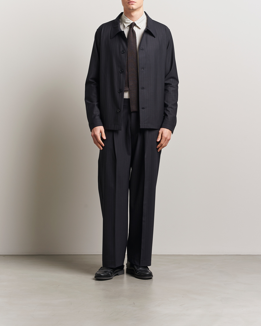 Mies | Kauluspaidat | NN07 | Zander Pinstriped Overshirt Navy/White