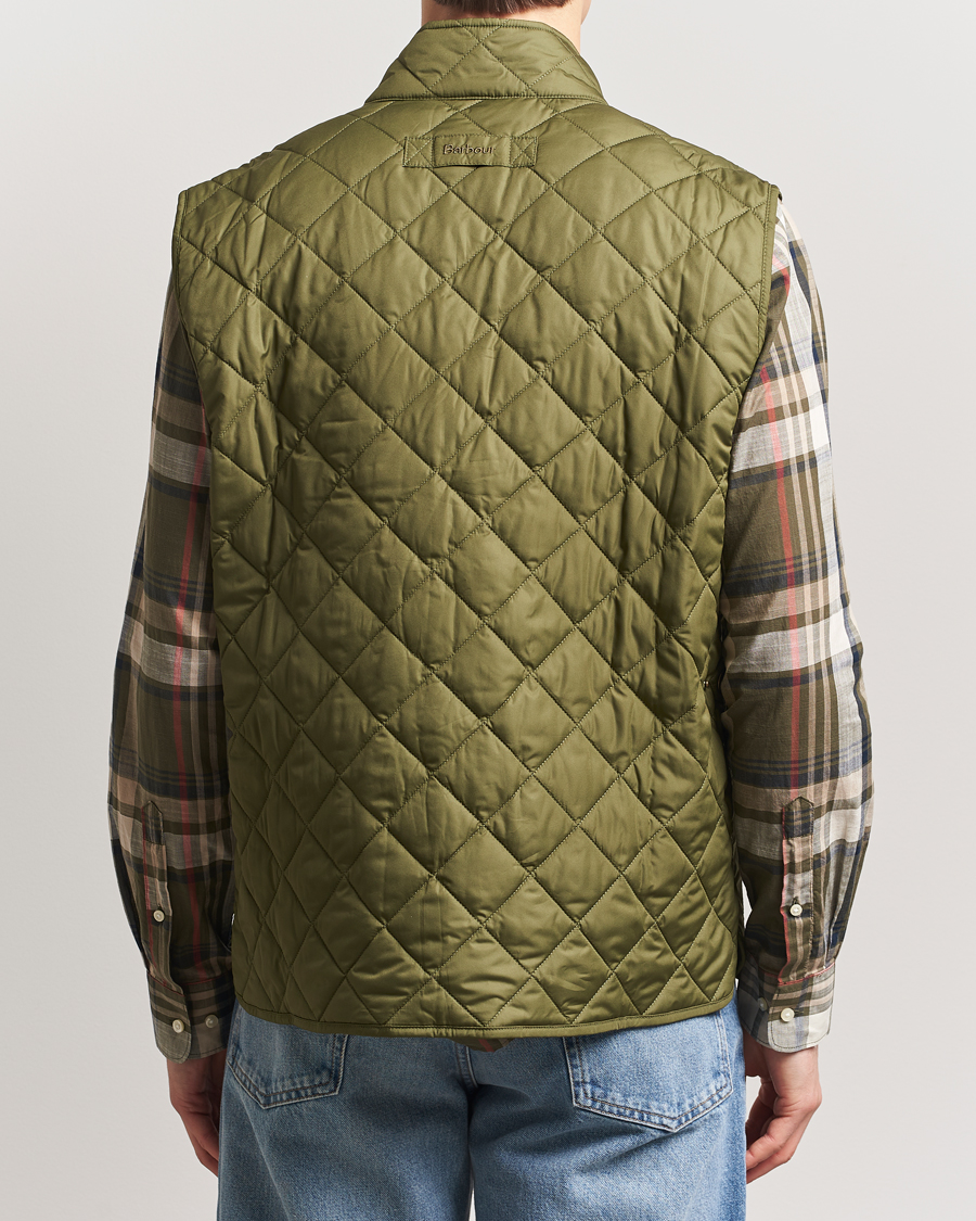 Mies | Takit | Barbour Lifestyle | New Lowerdale Quilted Gilet Dark Moss