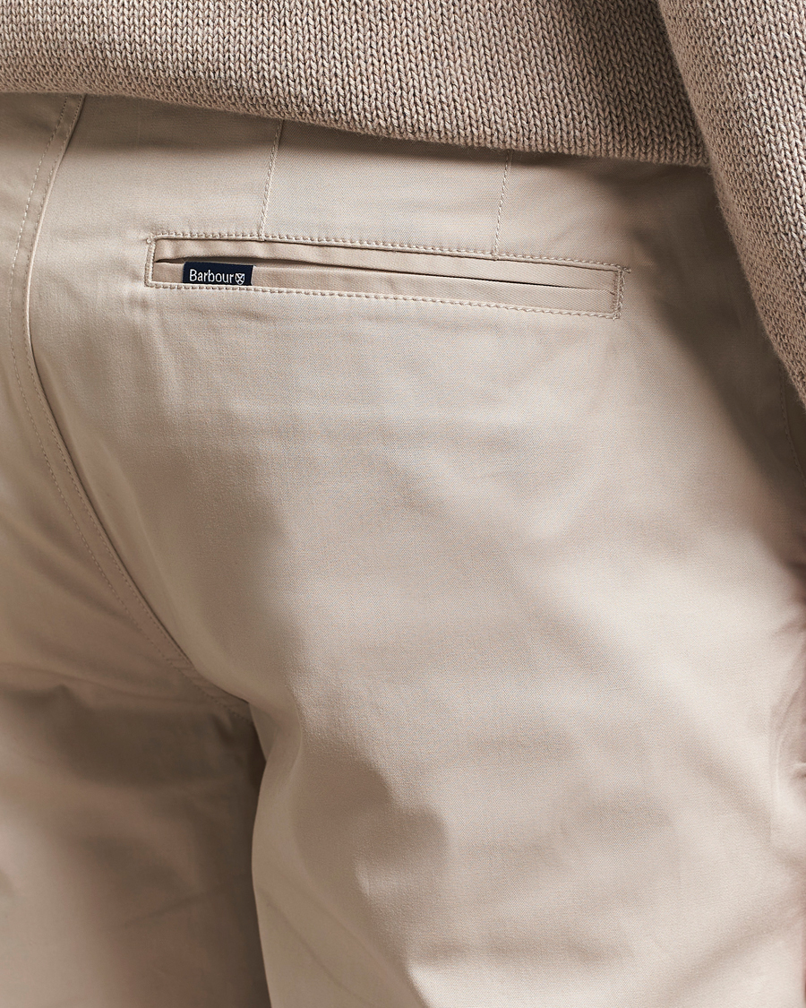 Mies | Shortsit | Barbour Lifestyle | Smart Chino Shorts Mist