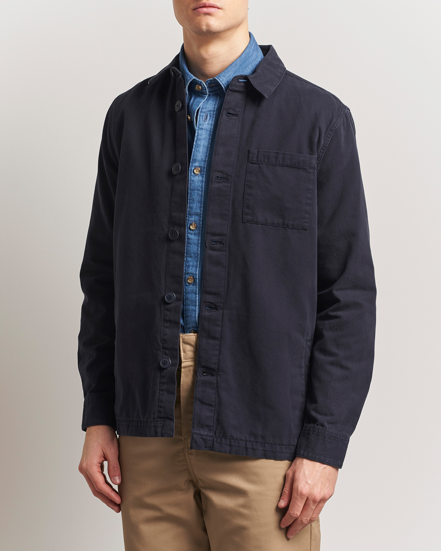 Mies | Kauluspaidat | Barbour Lifestyle | Washed Cotton Overshirt Navy