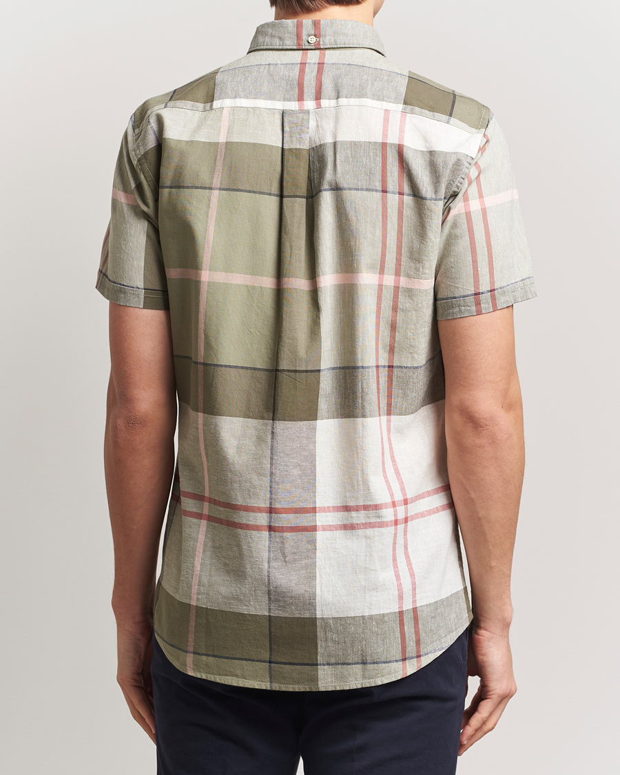 Mies | Kauluspaidat | Barbour Lifestyle | Douglas Short Sleeve Shirt Glenmore Olive
