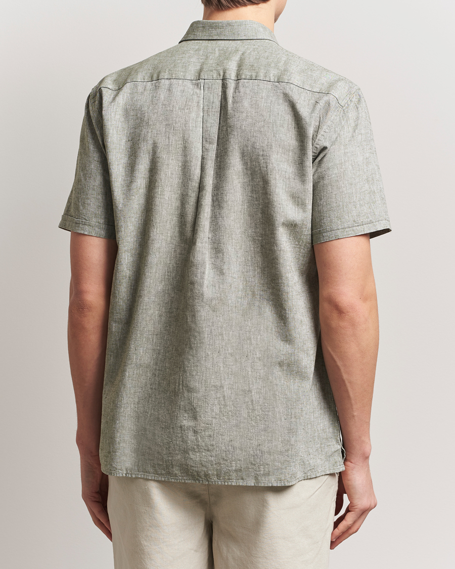 Mies | Kauluspaidat | Barbour Lifestyle | Nelson Short Sleeve Linen/Cotton Shirt Bleached Olive