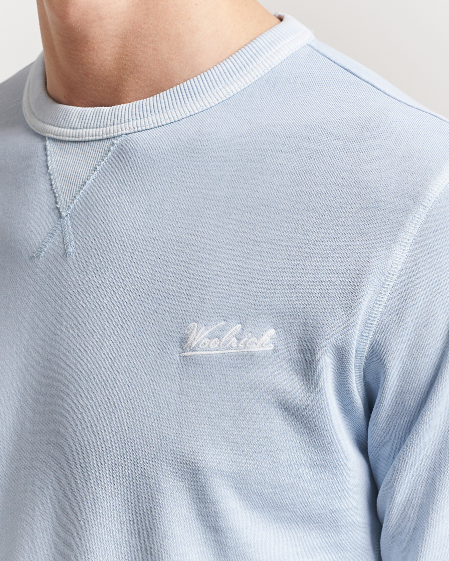 Mies | Puserot | Woolrich | Garment Dyed Crewneck Flask