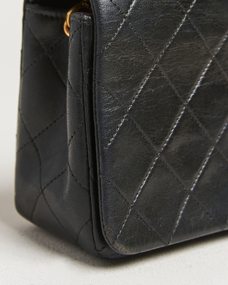 Mies | Chanel Pre-Owned Mini Single Full Flap Bag Black Lambskin | Chanel Pre-Owned | Mini Single Full Flap Bag Black Lambskin