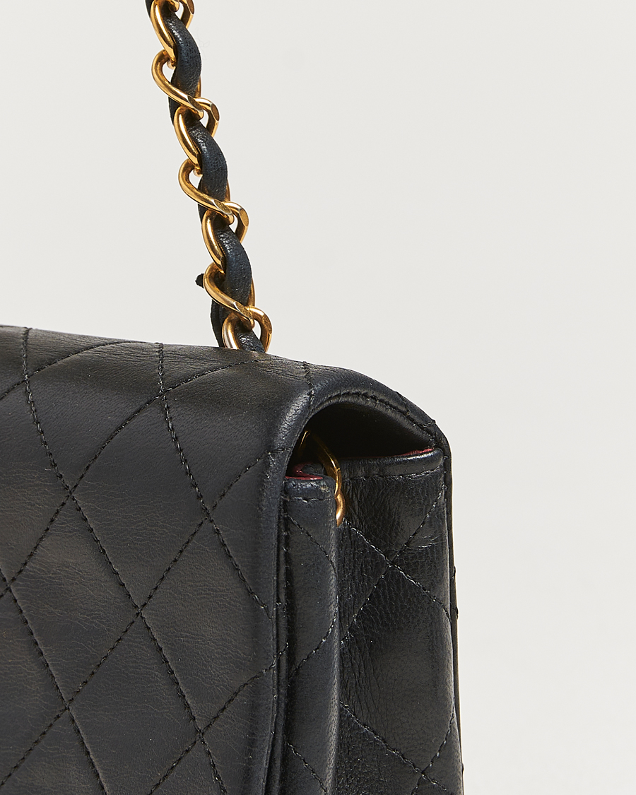 Mies | Chanel Pre-Owned Mini Single Full Flap Bag Black Lambskin | Chanel Pre-Owned | Mini Single Full Flap Bag Black Lambskin