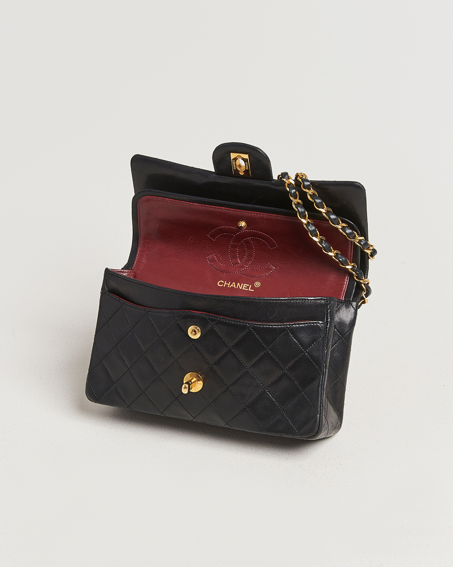 Mies | Chanel Pre-Owned Matelassé Small Double Flap Bag Black Lambskin | Chanel Pre-Owned | Matelassé Small Double Flap Bag Black Lambskin