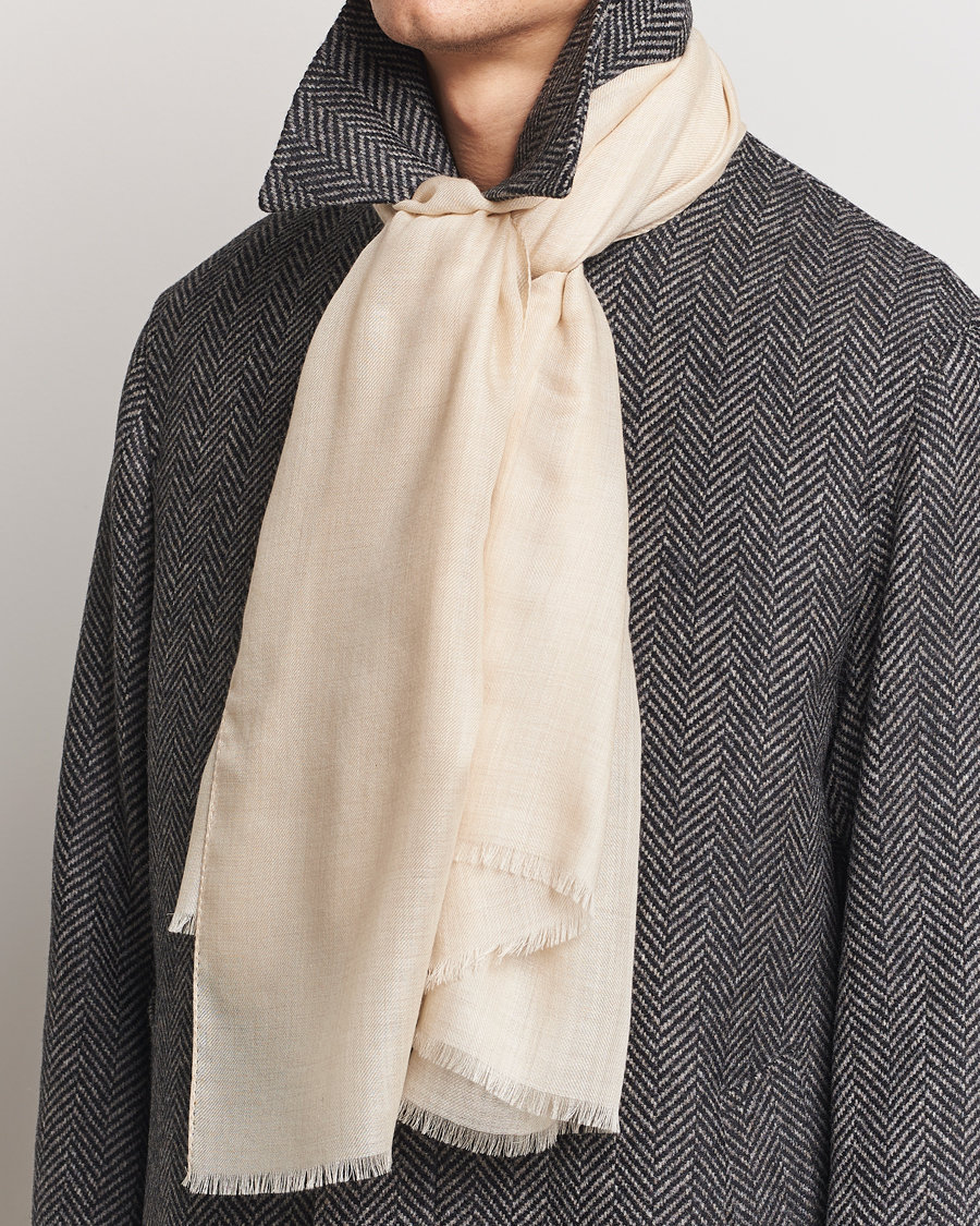 Mies | Piacenza Cashmere Chic Cashmere Scarf Cream | Piacenza Cashmere | Chic Cashmere Scarf Cream